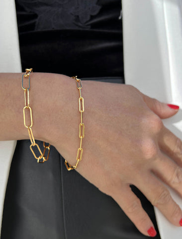 Image Title Female Model wearing Essential Minimalist Large Bold Thick Chunky Link Chain Paperclip Layering Stacking Statement Bracelet in 18K Gold Vermeil With Sterling Silver base by Sonia Hou, a celebrity Chinese AAPI demi-fine jewelry designer