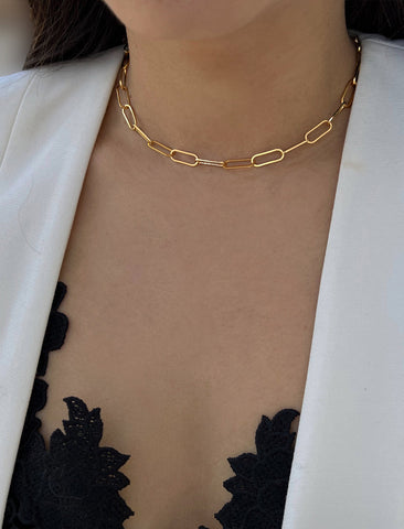 Image Title Female Model wearing Essential Minimalist Large Thick Chunky Link Chain Paperclip Mid Length Choker Layering Statement Necklace in 18K Gold Vermeil With Sterling Silver base by Sonia Hou, a celebrity Chinese AAPI demi-fine jewelry designer