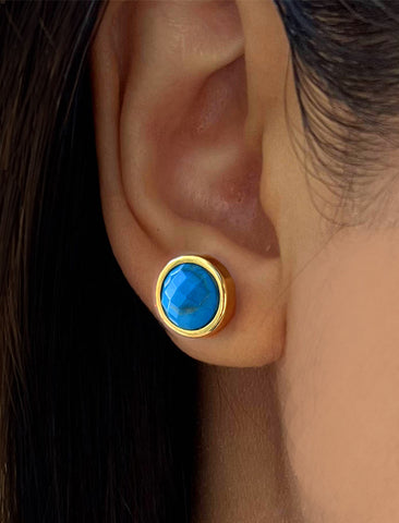 FIRE TURQUOISE ROUND STUDS IN 24K GOLD