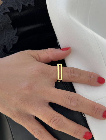 C.E.O. THICK GEOMETRIC RING IN 18K GOLD OVER STERLING SILVER