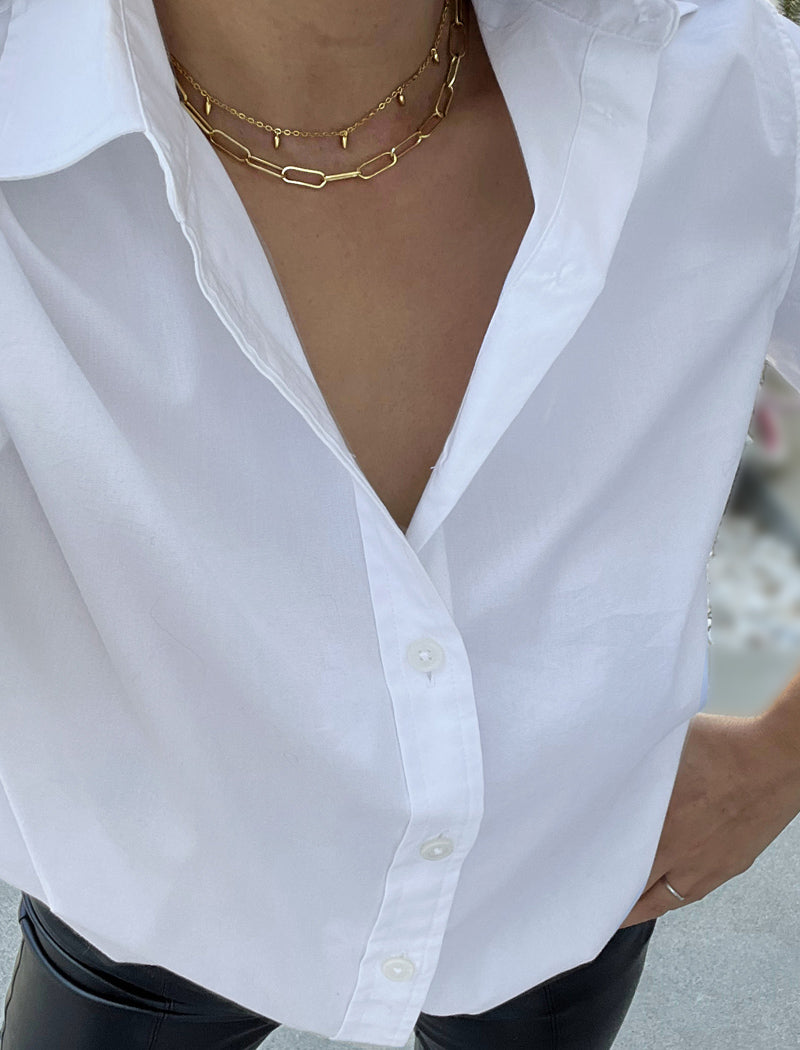 Female Model wearing Essential Minimalist Large Thick Chunky Link Chain Paperclip Mid Length Choker Layering Statement Necklace in 18K Gold Vermeil With Sterling Silver base by Sonia Hou, a celebrity Chinese AAPI demi-fine jewelry designer