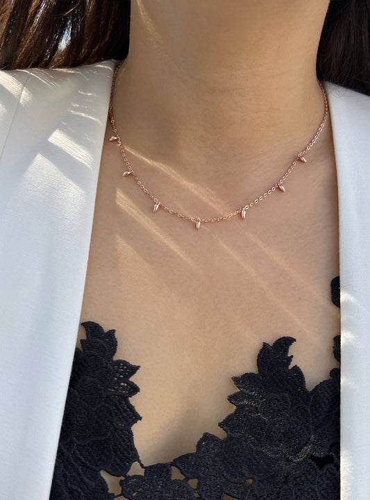 Female Model Wearing Thin RICE Bead Chain Minimalist Necklace in 18K Rose Gold Vermeil by Sonia Hou Jewelry 