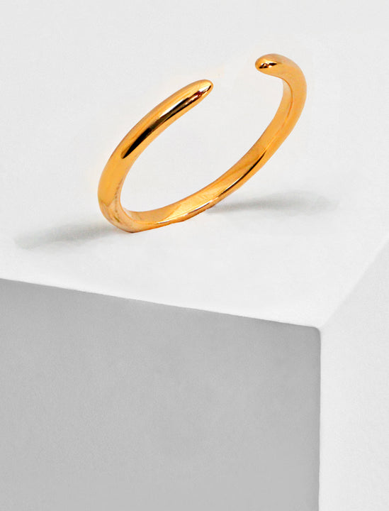 Adjustable minimalist Success Simple Midi Thick Chunky Thin Bold Layering Stacking Statement 2 Way Convertible Band Open Ring in 18K Rose Gold Vermeil with 925 sterling silver base by Sonia Hou, a celebrity AAPI Chinese demi-fine fashion costume jewelry designer